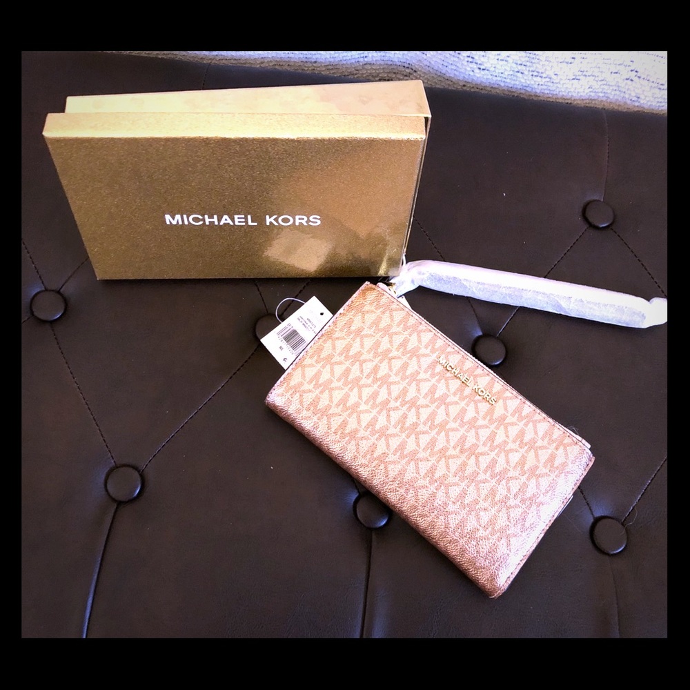 NWT michael kors wallet